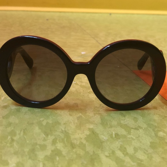 Prada minimal baroque eyewear